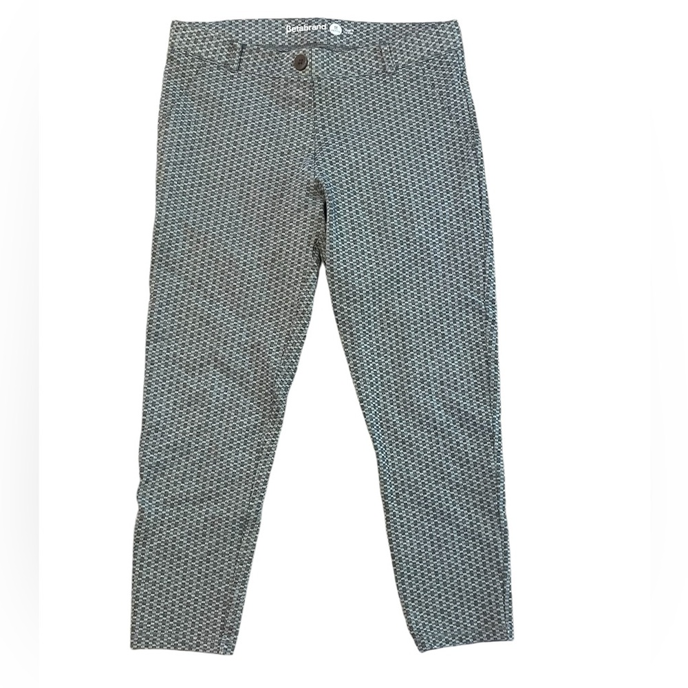 Betabrand Pull-On Cropped Dress Pants, Size M,‎ EUC